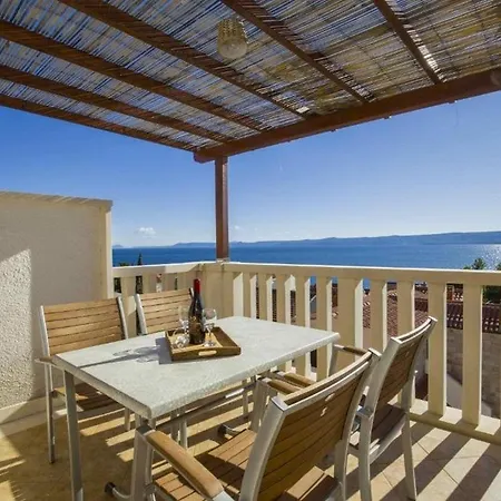 Appartement In With Sea View, Terrace, Air Conditioning, Wifi 5121-1 Bol