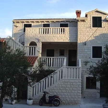 In With Sea View, Terrace, Air Conditioning, Wifi 5121-1 Apartment *